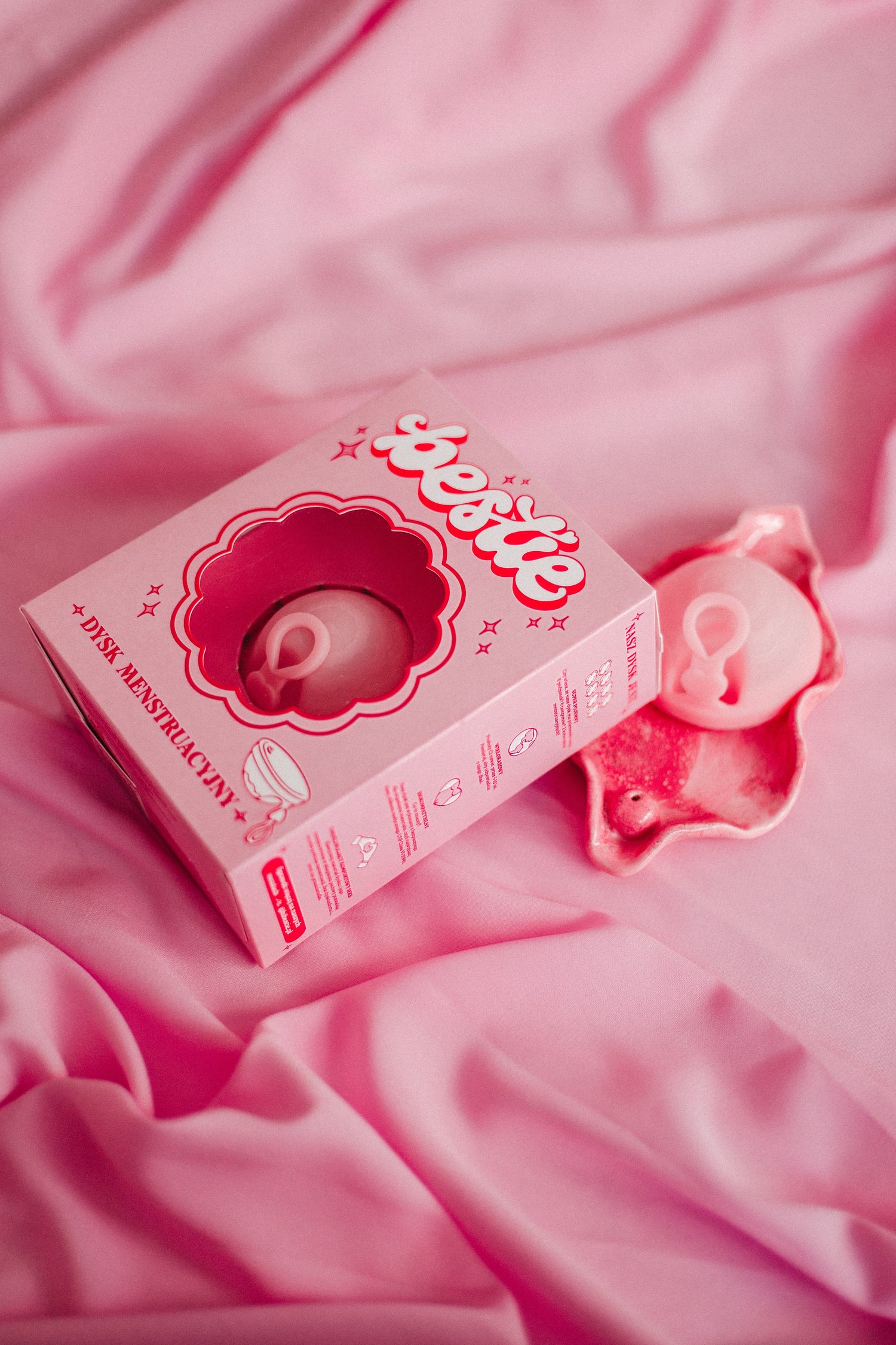 Pogadajmy o dysku menstruacyjnym Bestie